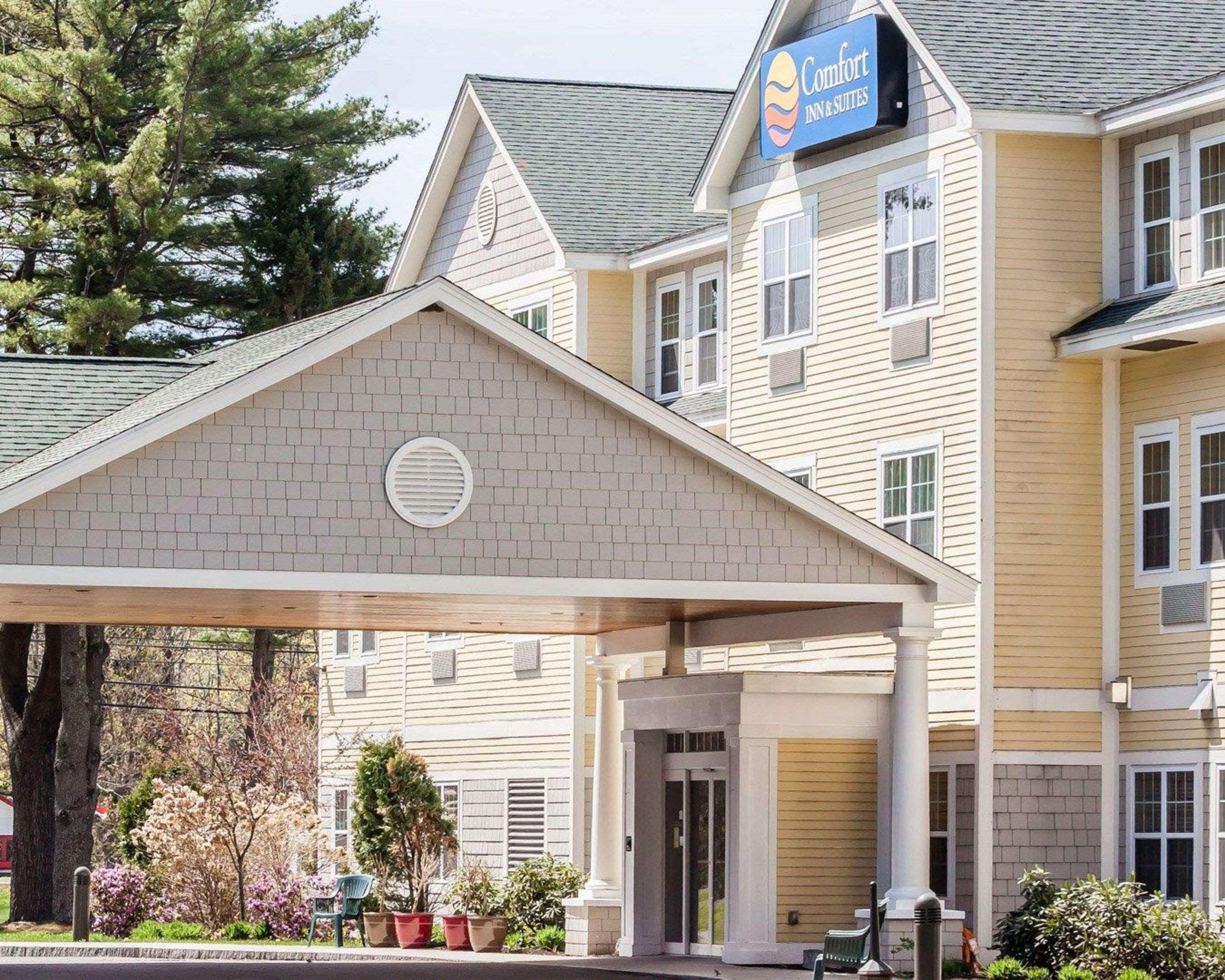 Comfort Inn & Suites Scarborough-Portland Exterior photo