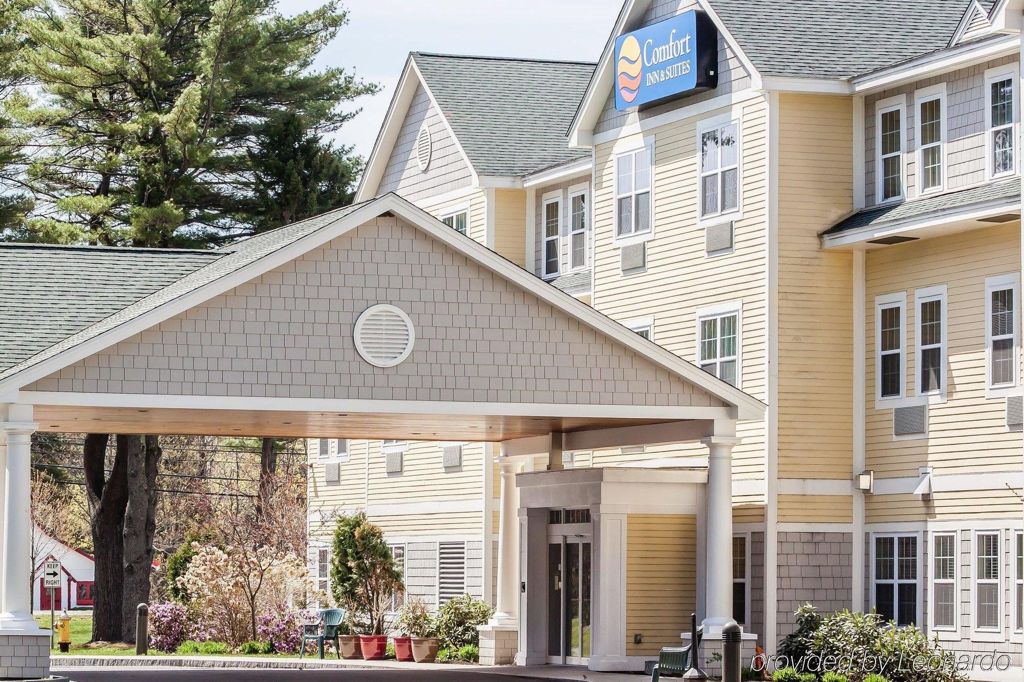 Comfort Inn & Suites Scarborough-Portland Exterior photo